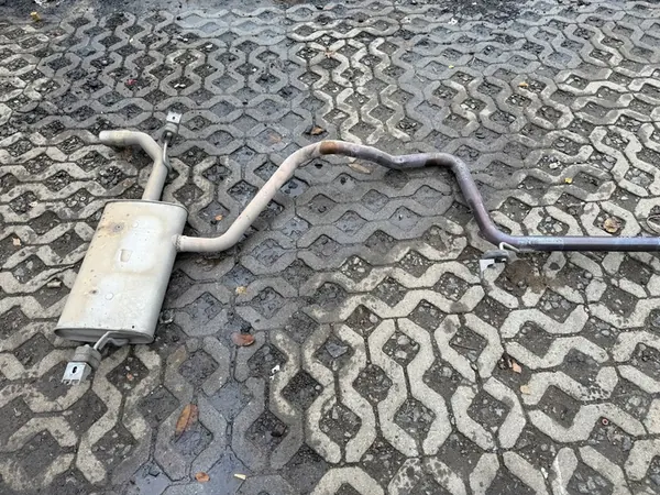 VW GOLF VII 1.6 TDI Exhaust Muffler 5Q6253611AE image 2