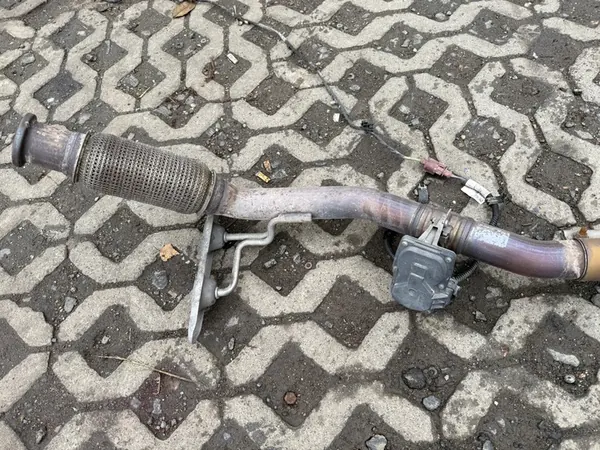 VW GOLF VII 1.6 TDI Exhaust Muffler 5Q6253611AE image 4