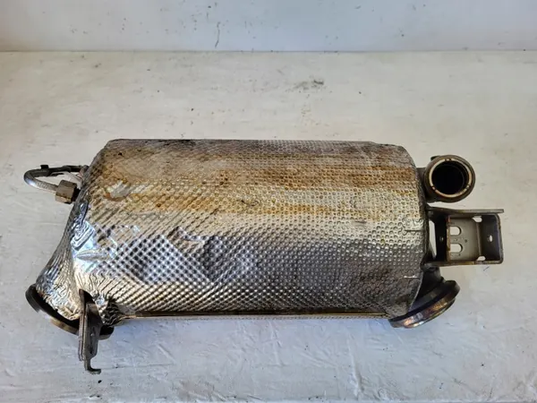Catalizador DPF Mercedes VITO VIANO W447 2.0 OEM A4474903701 image 4