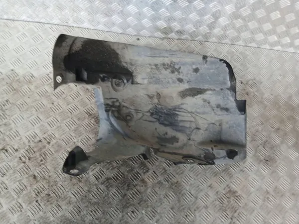 Vasen Etu Lokasuoja RENAULT CLIO IV 638438441R image 7