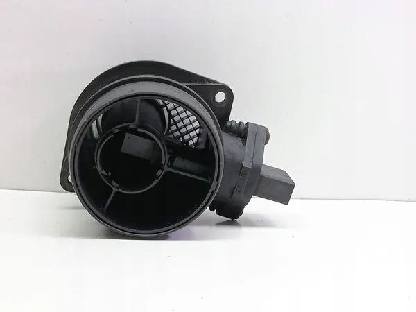 Luftmassenmesser AUDI A4 AVANT 2.0L Diesel 2006 image 3