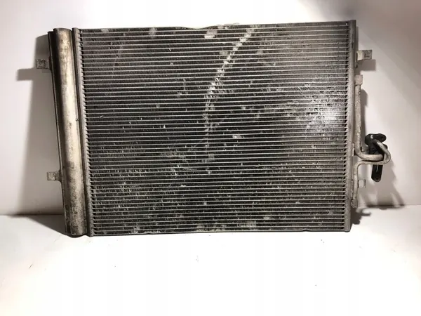 Volvo OE 31368362 Vattenkylare - Begagnad image 6