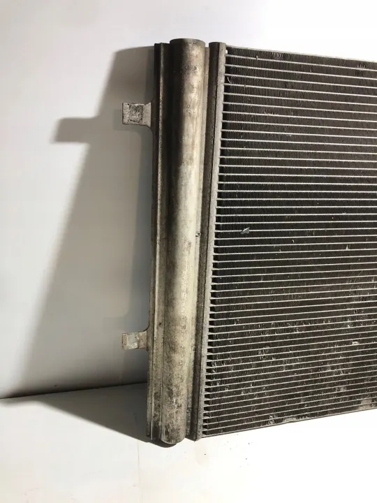 Volvo OE 31368362 Vattenkylare - Begagnad image 9