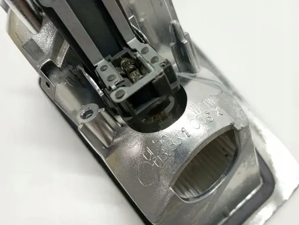 Lancia Thesis Nebelschlussleuchte OEM 0333100SX image 5