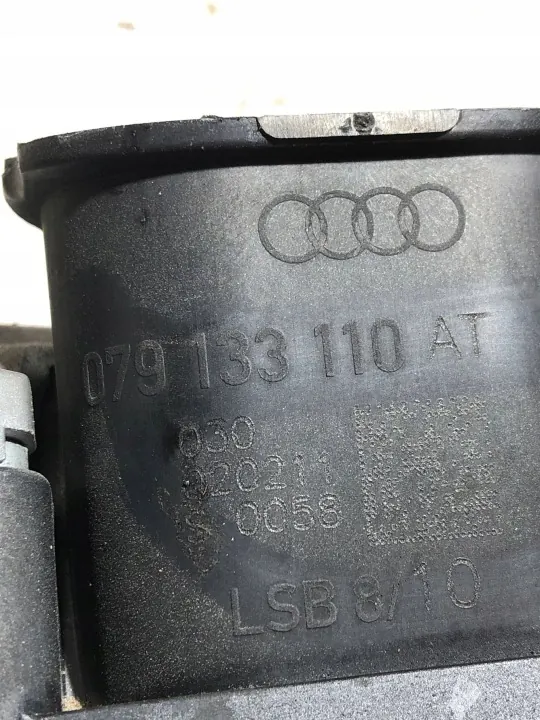 Audi OE Insugsgrenrör OEM 079133110AT - Begagnad image 3