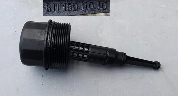 Oljefiltermutter Mercedes 6111800010 image 2