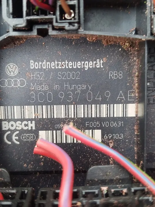 2006 VW Passat ECU 3C0937049AE image 4