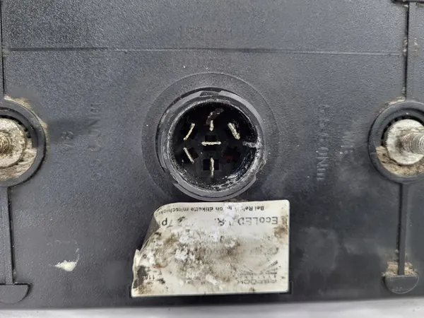 Lanterna traseira ECOLED II para caminhões, lado esquerdo, OEM A25-4121-041 image 5