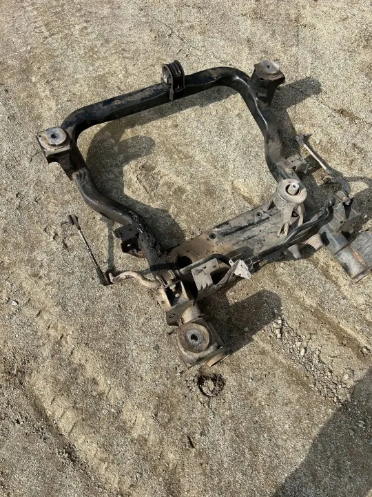 Etukori OEM 7E0499029 VW Transporter T5/T6:lle image 3