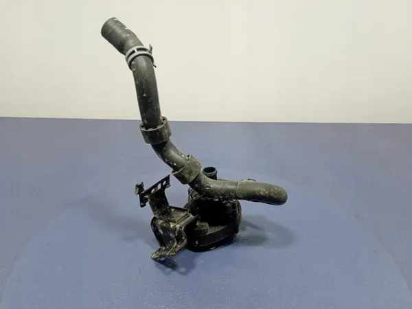 Skoda waterpomp OEM 1EA965567H - Gebruikt image 3