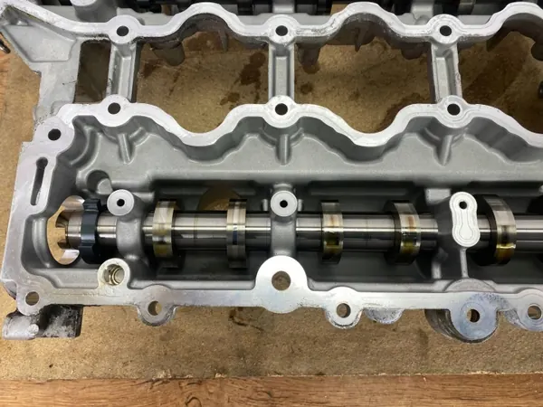 Tampa de válvulas HX7G6E262ABP para Ford Escape/Kuga 1.5 EcoBoost image 9