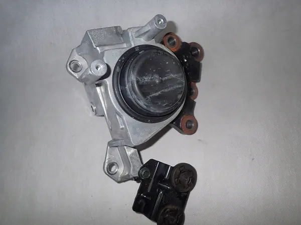 Supporto trasmissione Nissan X-Trail T32 1.6 DCI OEM image 3