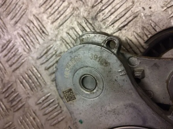 Fiat 500 2023 Alternatorriemspanner OEM 46348898 image 6