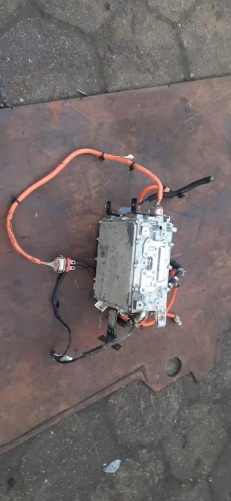 Module de Chargeur de Batterie Citroen Berlingo II Électrique W005T70273 image 5