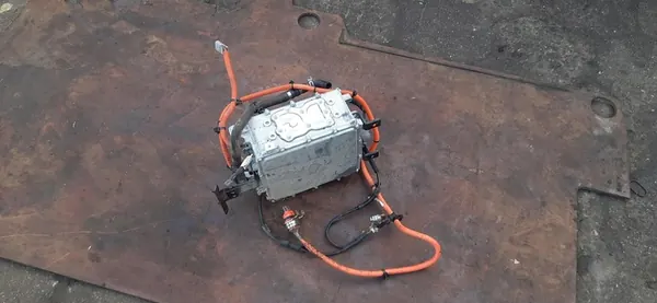 Module de Chargeur de Batterie Citroen Berlingo II Électrique W005T70273 image 6