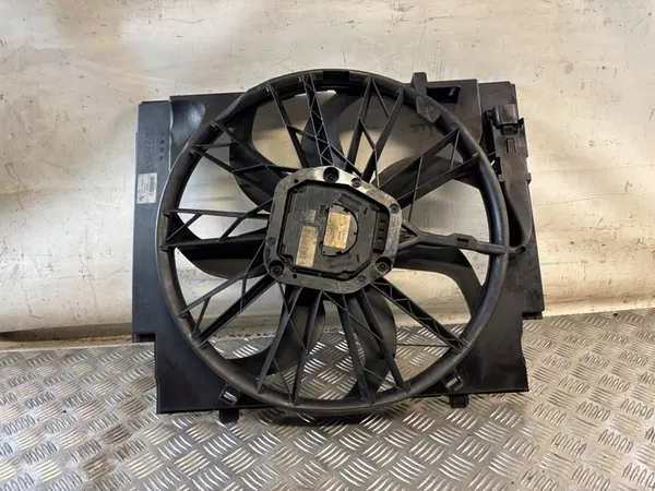 BMW 5 E60 E61 Kylarrubrik 7789824 image 9