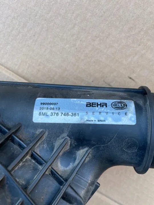 Hella 8ML 376 746-361 intercooler image 3