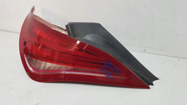 Mercedes CLA W117 Luz Trasera Izquierda EU image 3