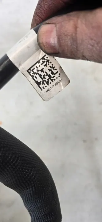 AUDI Q7 4M Radiador de óleo 4M0317021G Bomba de água 5Q0906457B image 10