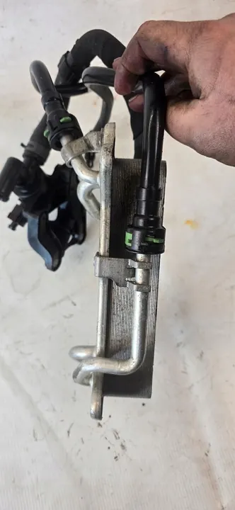 AUDI Q7 4M Radiador de óleo 4M0317021G Bomba de água 5Q0906457B image 8