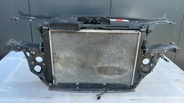 Radiador dianteiro Audi A6 C5 2.5 TDI image 2