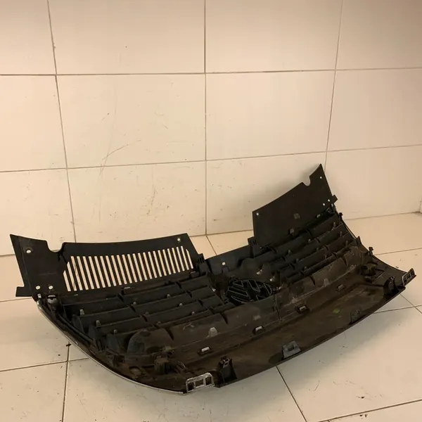 Grill Radiator with PDC Sensors VW PASSAT B6 2005-2010 OEM image 8