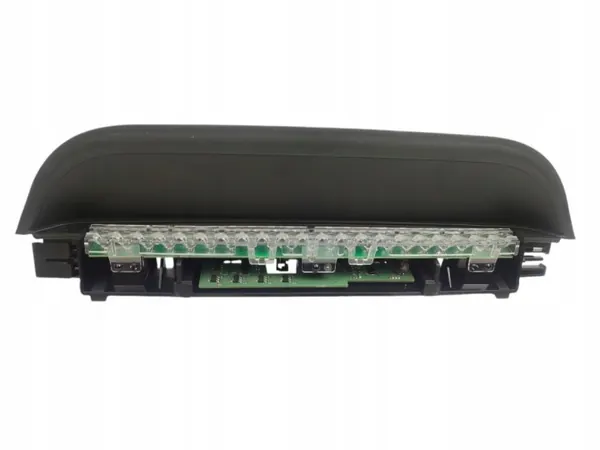 BMW I4 G26 Bremsleuchte OEM 7477631 - Gebraucht image 2
