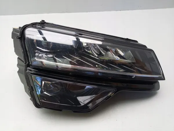 SKODA KAROQ 2017- Farol Frontal Direito 57B941016F image 2