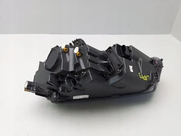 SKODA KAROQ 2017- Farol Frontal Direito 57B941016F image 8