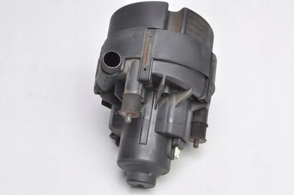 Pompe à air secondaire Porsche OEM 99660510400 image 2