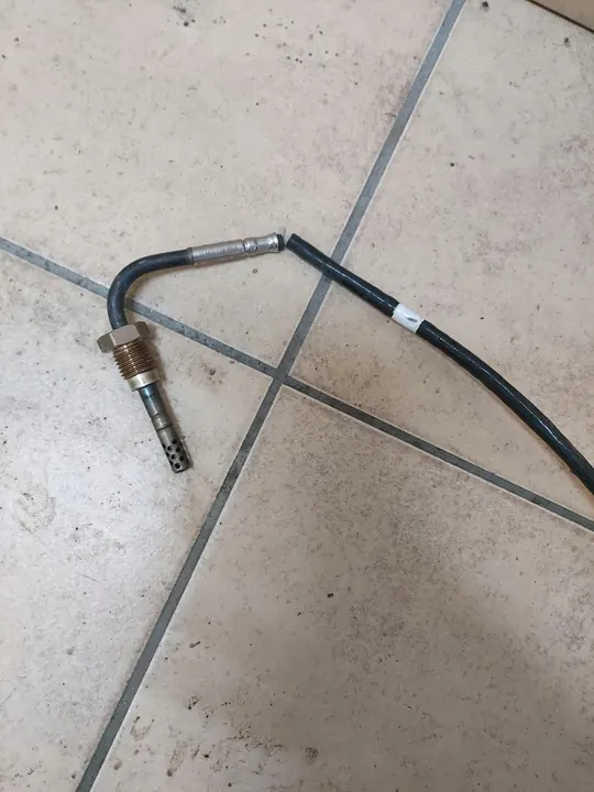 NTY 03L906088DH sensor de temperatura de escape image 2