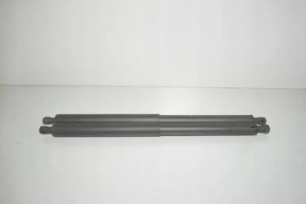 Rechter kofferruimtestut OEM 51247412407 voor BMW X1 F48 image 2
