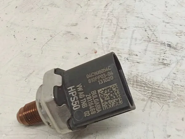 Sensor presión combustible OEM 04C906054C SEAT ATECA image 2