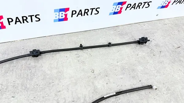 MERCEDES W213 Boquillas de limpiaparabris delanteras A2138608900 image 3