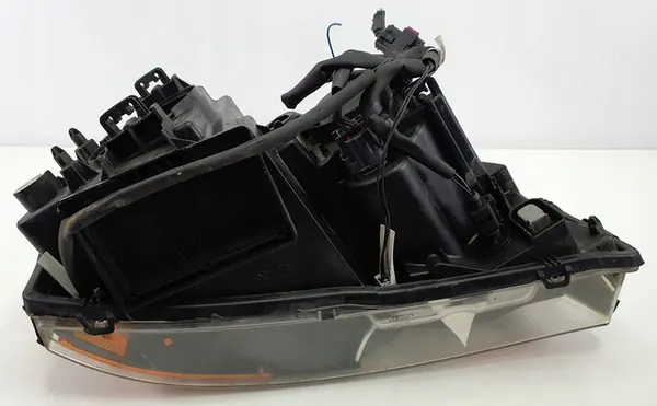 Vasen Etuvalaisin Volvo XC90 image 5