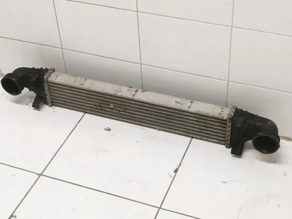 Intercooler Mercedes-Benz OEM A2115001002 - Usado image 3