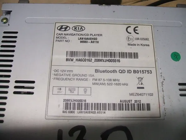 Radio Navigation Hyundai i30 II OEM 96560-A6110 image 3