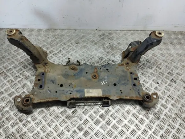 Volvo V40 2013 Voorste Hulpframe OEM A13256FS0693 image 5