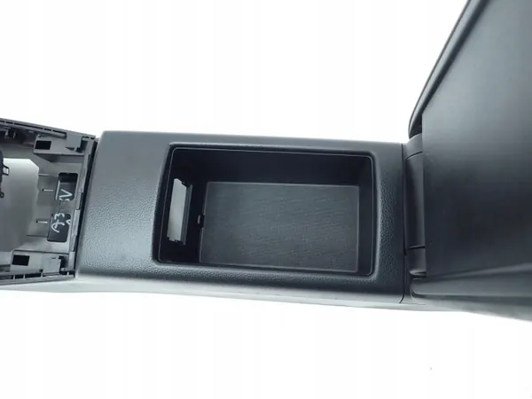OEM 8V1863241J Växelspakram Audi A3 8V image 8