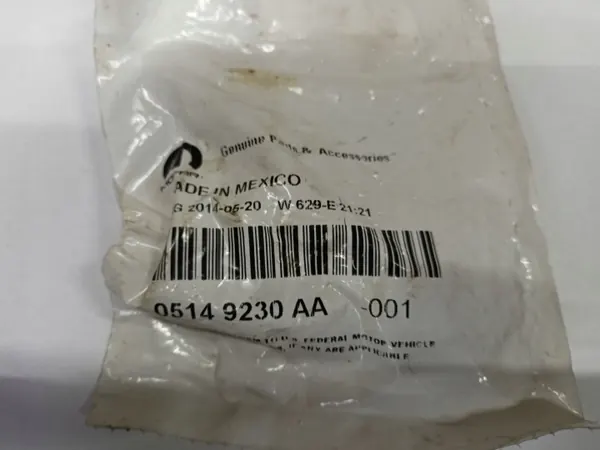 Vevaxelgivare OEM K05149230AA för Jeep V8 image 4