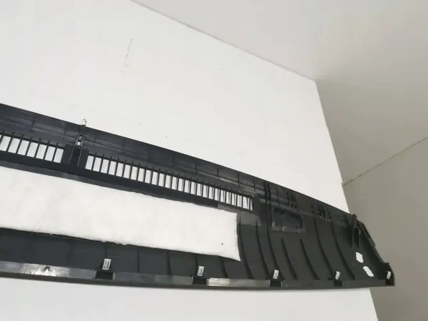 Grille de console Nissan NV200 OEM 68101BJ05A image 4