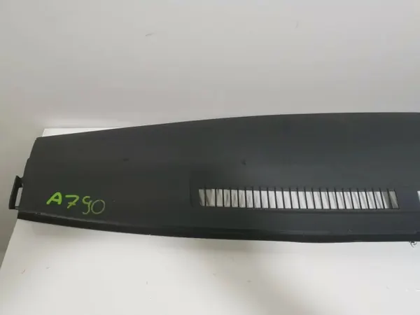 Grille de console Nissan NV200 OEM 68101BJ05A image 8