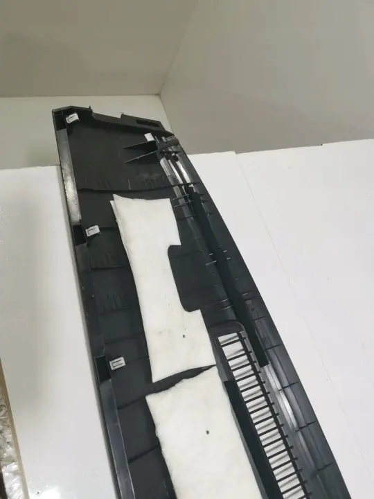 Grille de console Nissan NV200 OEM 68101BJ05A image 9