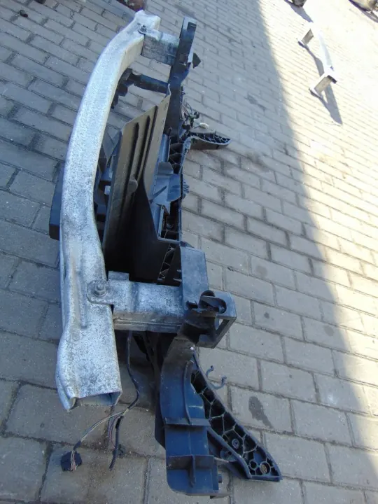Framstötfjädersförstärkning OEM 8200137495 image 9