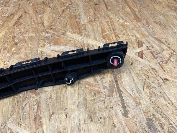 Supporto paraurti anteriore destro Toyota Prius IV 52115-47050 image 6