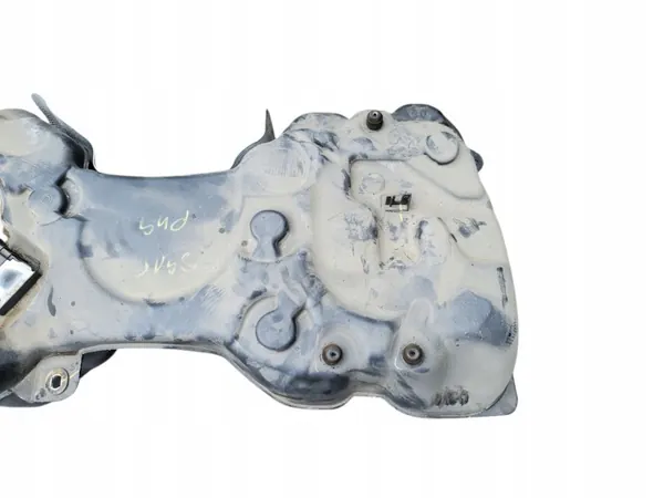 Audi Q3 Polttoainesäiliö OEM 5QF201021CT - Käytetty image 6