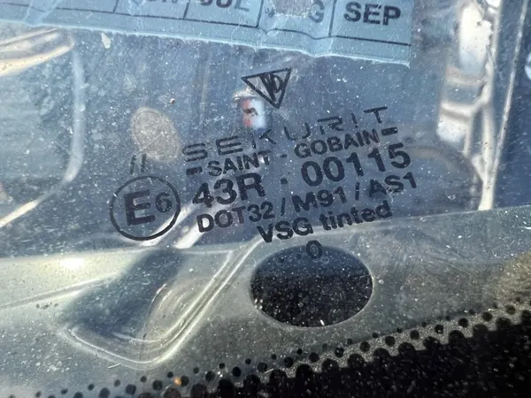 Parabrisas delantero con antena Porsche OE OEM image 4