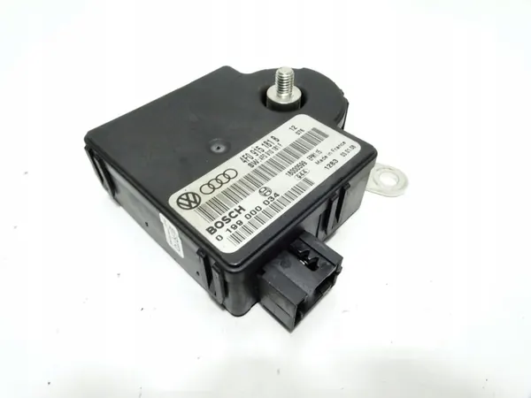 Module Contrôle Batterie Audi A6 C6 3.0 TDI Avant 4F0915181B image 2