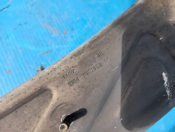 Vorderes oberes Verstärkungsstück BMW F48 F39 F45 F46 Mini 7301592 image 6