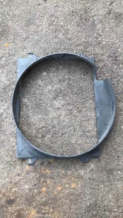 Carter de ventilateur BMW OEM 1177004 pour Série 3 E30 image 2